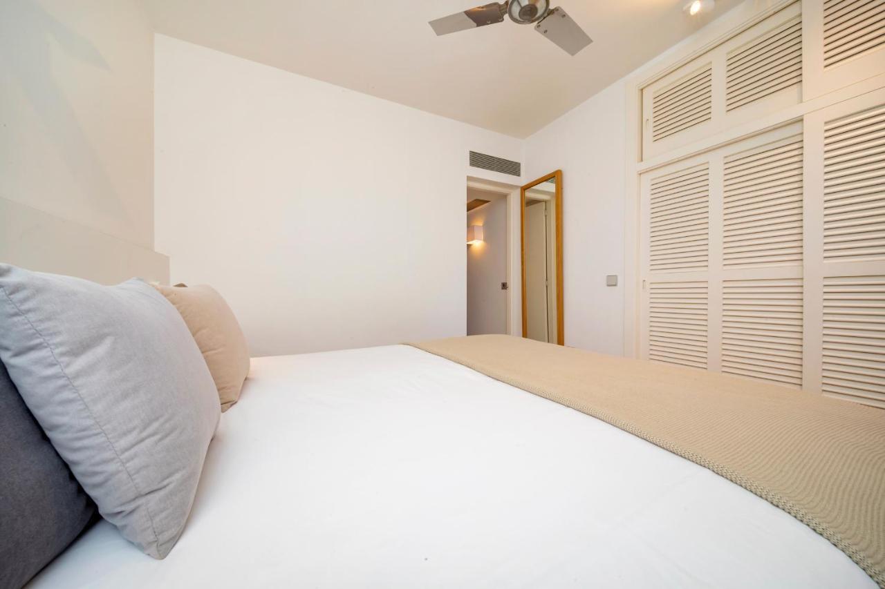 Ses Eufabietes Apartments & Restaurant 米乔尔海滩 外观 照片