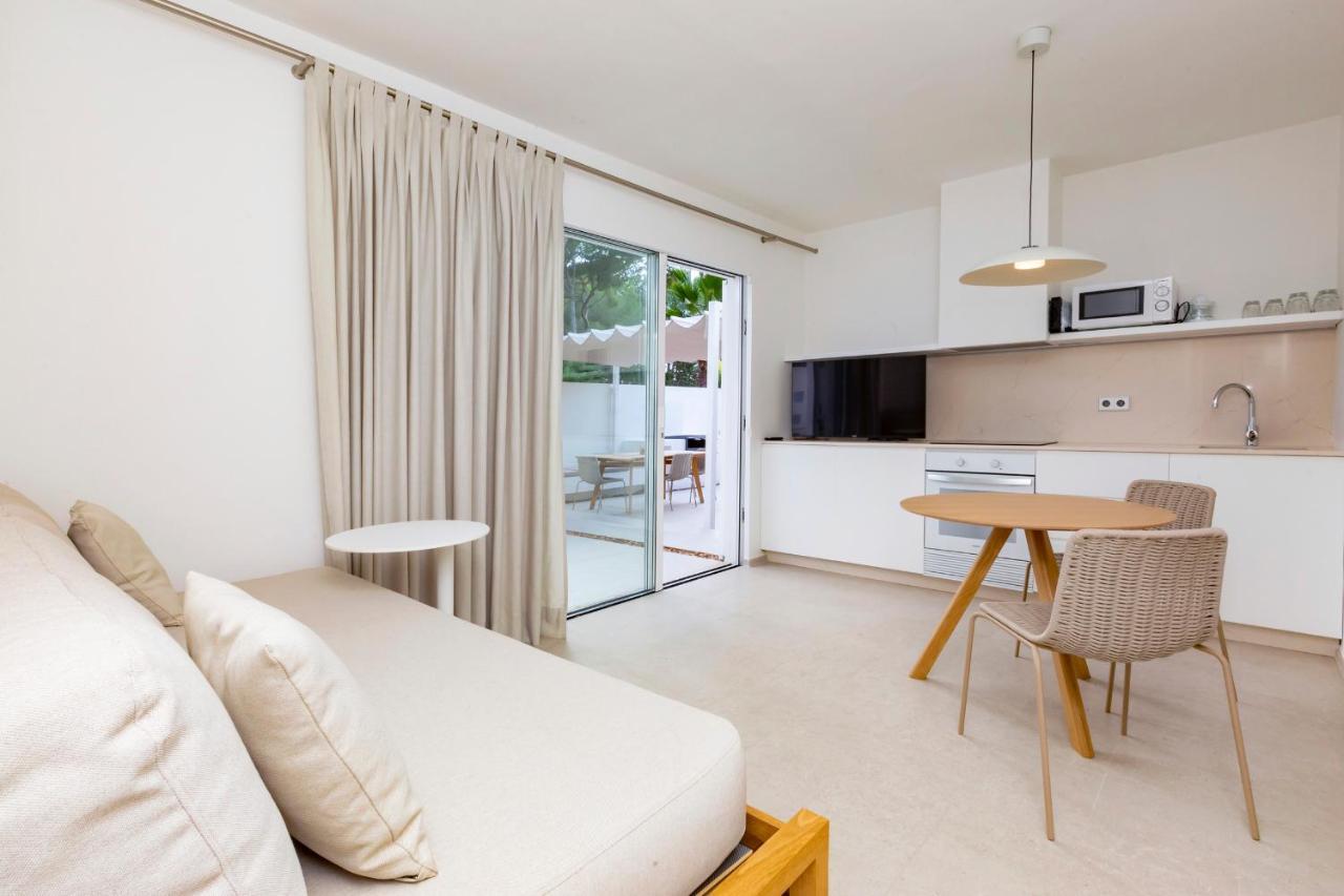 Ses Eufabietes Apartments & Restaurant 米乔尔海滩 外观 照片